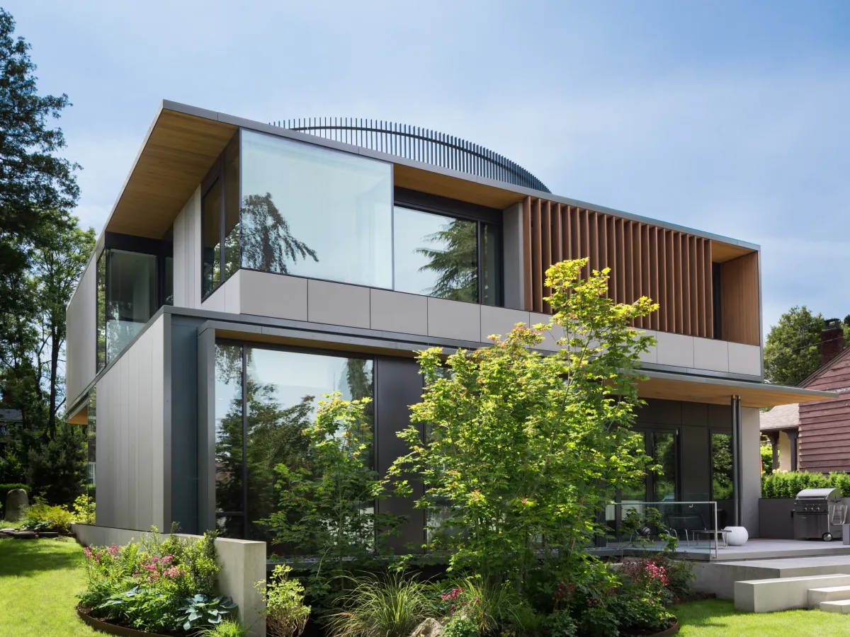 Blackcomb Raico West 5Th Ave 2