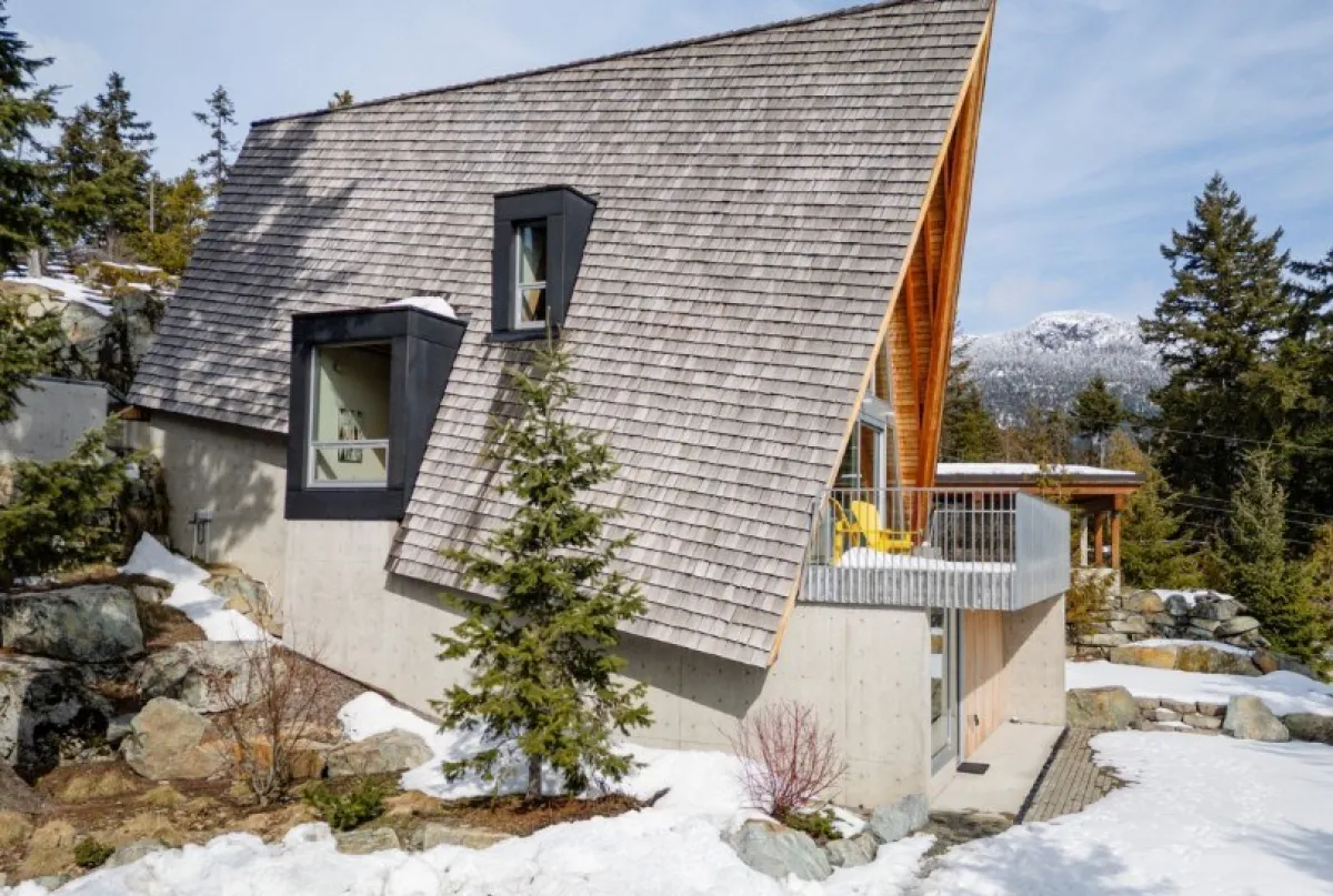 Blackcomb glass curtain wall glazing aluminum windows raico 6