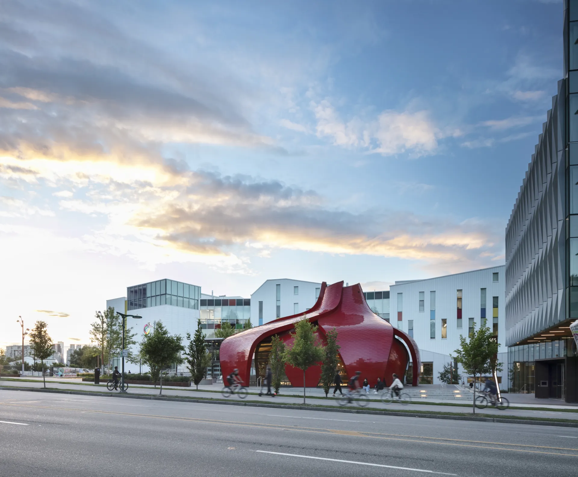 Gnw nemesis coffee curtain wall wood window raico thermhi 2