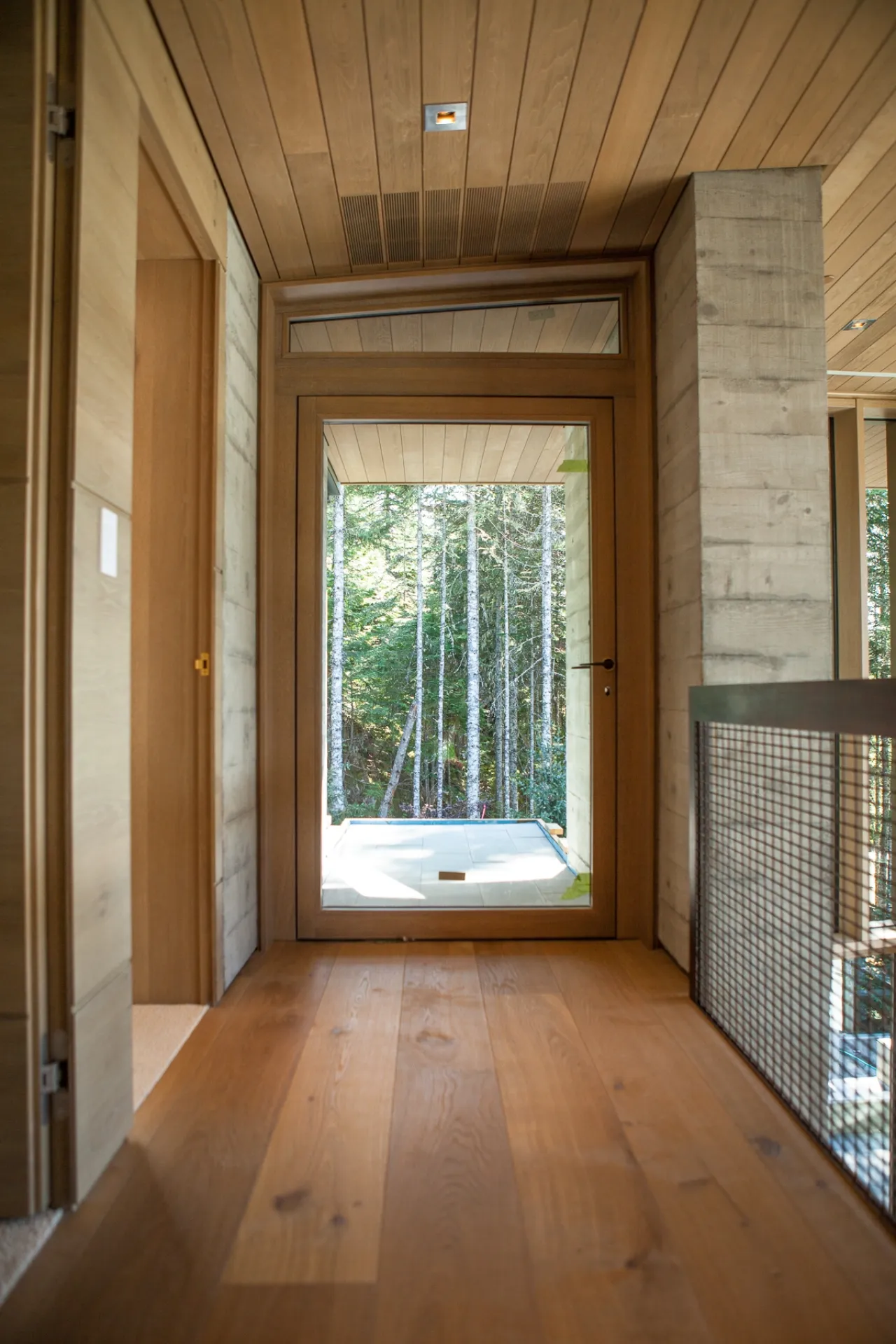 Whistler residence raico thermhi wood curtain wall windows 4