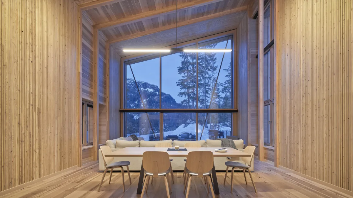 Soo valley cabine curtain wall wood windows raico thermhi 4