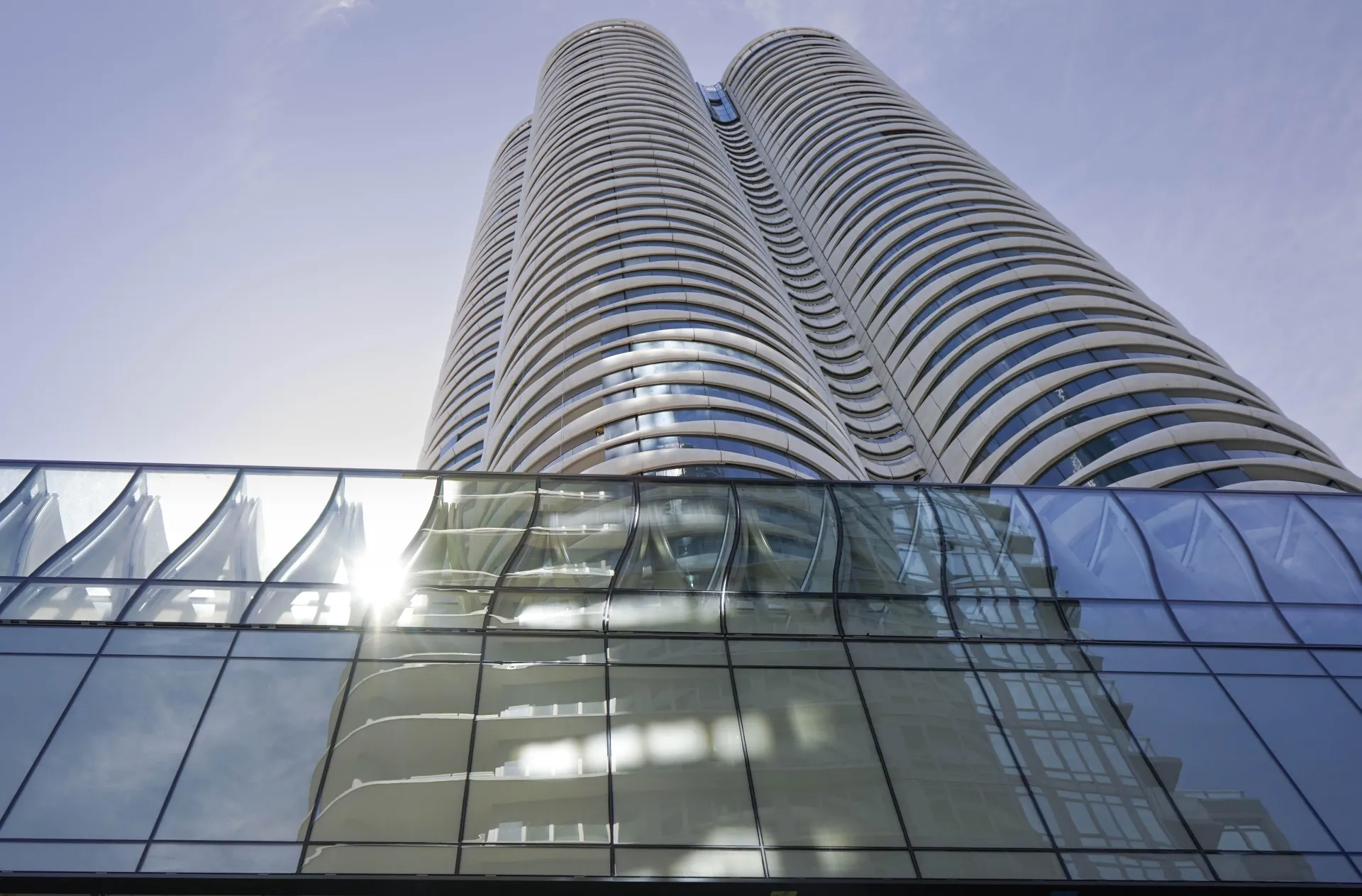 The butterfly vancouver raico thermai curtainwall aluminum window 3