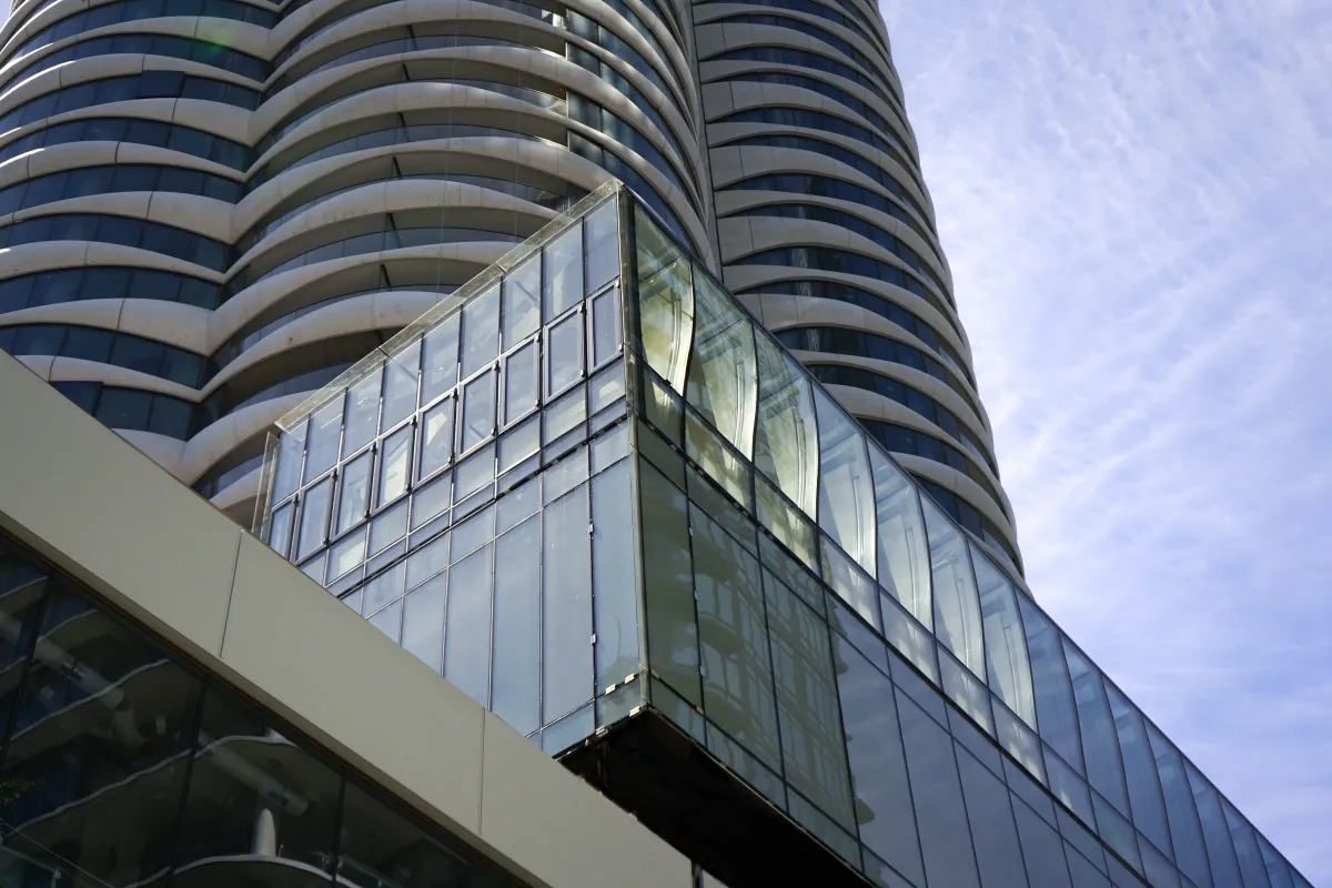 The butterfly vancouver raico thermai curtainwall aluminum window 2