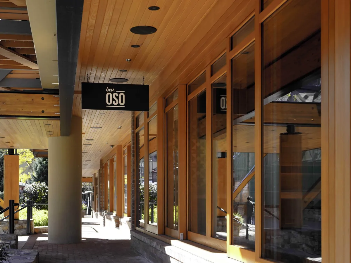 Bar oso restaurant whistler curtain wall timber window raico 1