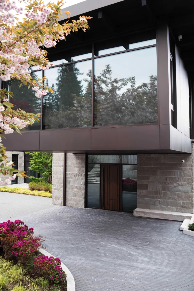 Vancouver residence curtain wall raico aluminum window 5
