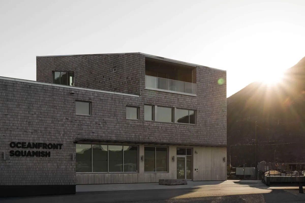 Squamish oceanfront curtain wall aluminum windows raico 7