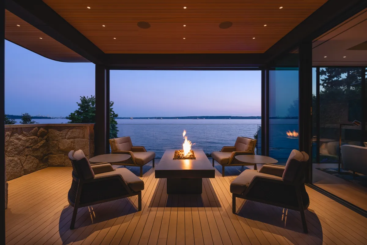 20250910 hlynsky 374 Med