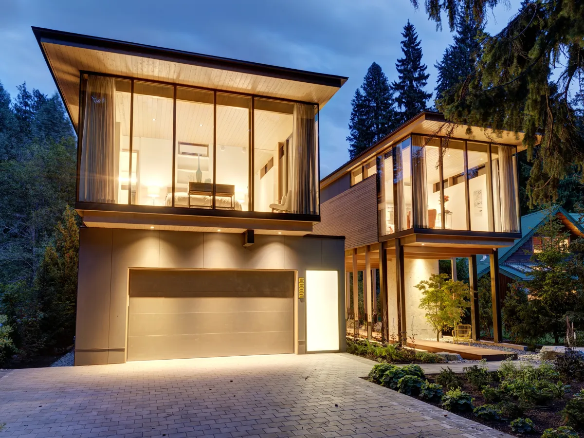 Whistler residence architecte curtain wall steel windows raico thermsi 1