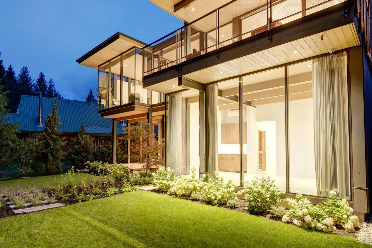 Whistler residence architecte curtain wall steel windows raico thermsi 5
