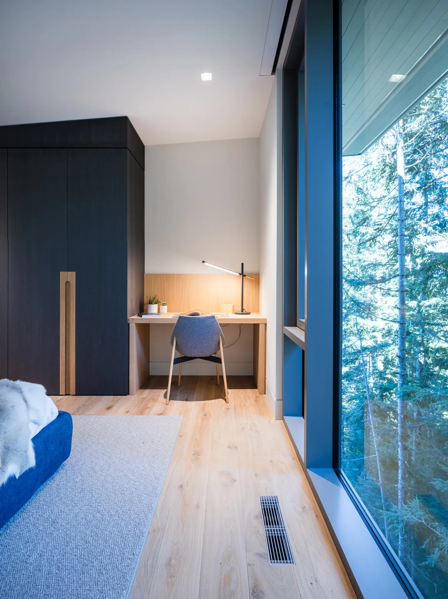 K19 whistler residence curtain wall aluminum windows raico thermai 8