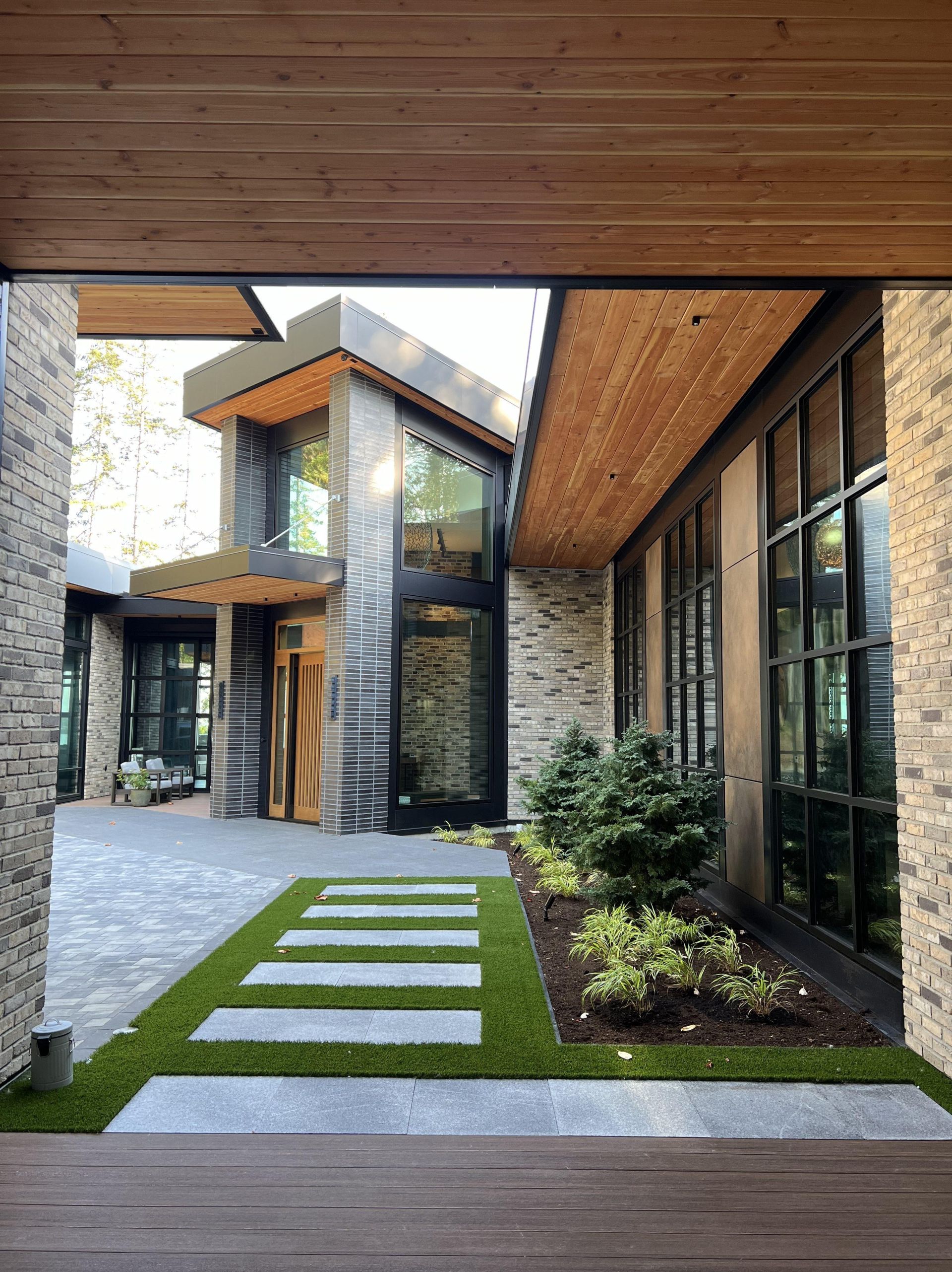 Vancouver island residence curtain wall aluminum entry