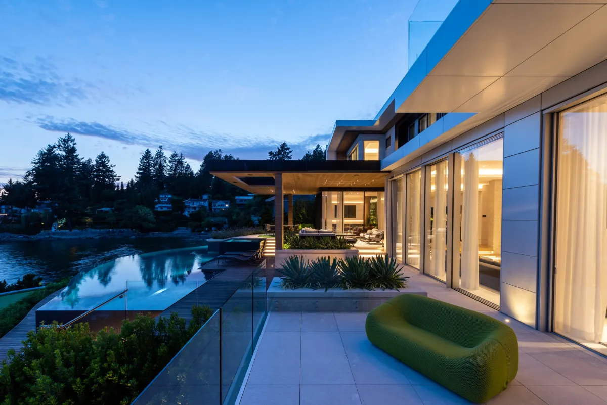 West Vancouver residence curtain wall raico thermai aluminum windows exterior 8
