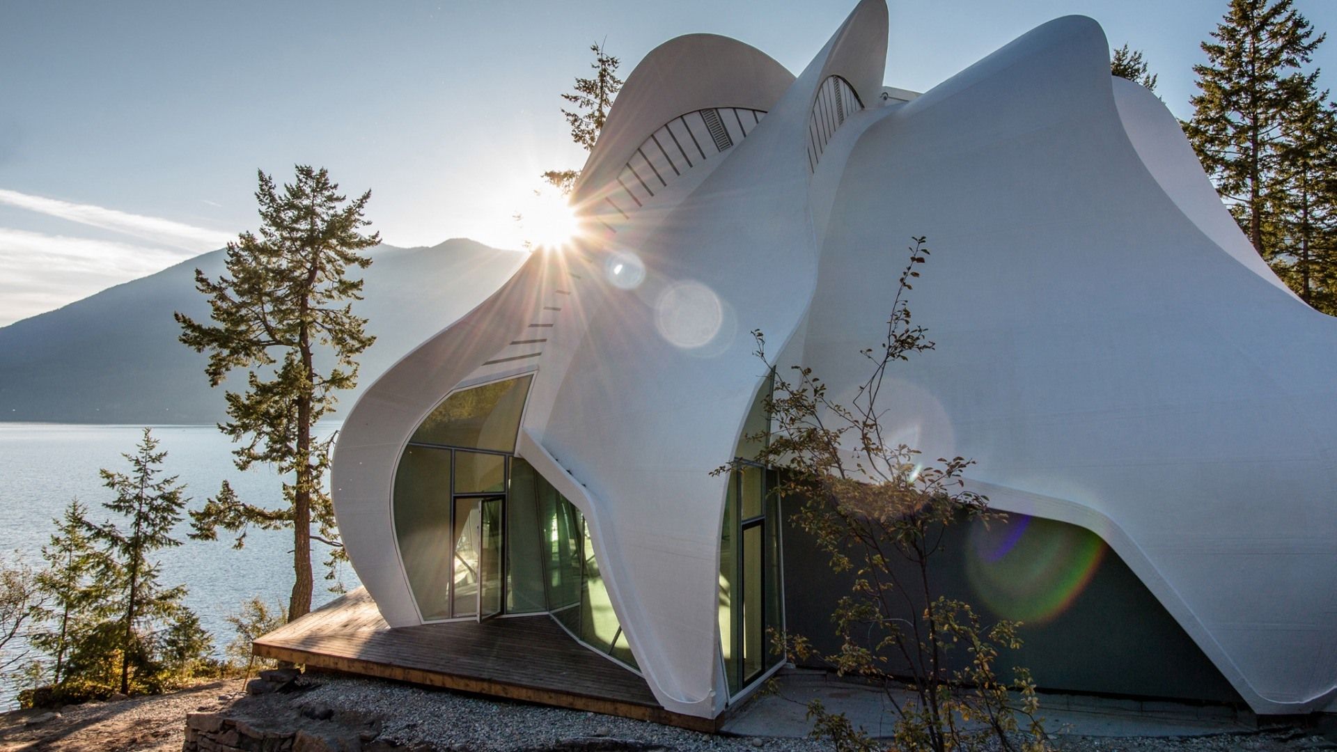 Ashram temple of light yoga studio british columbia curtain wall aluminum windows raico thermai 1