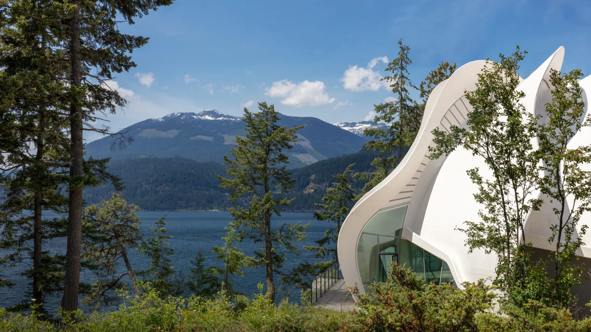 Ashram temple of light yoga studio british columbia curtain wall aluminum windows raico thermai 3 resized Web
