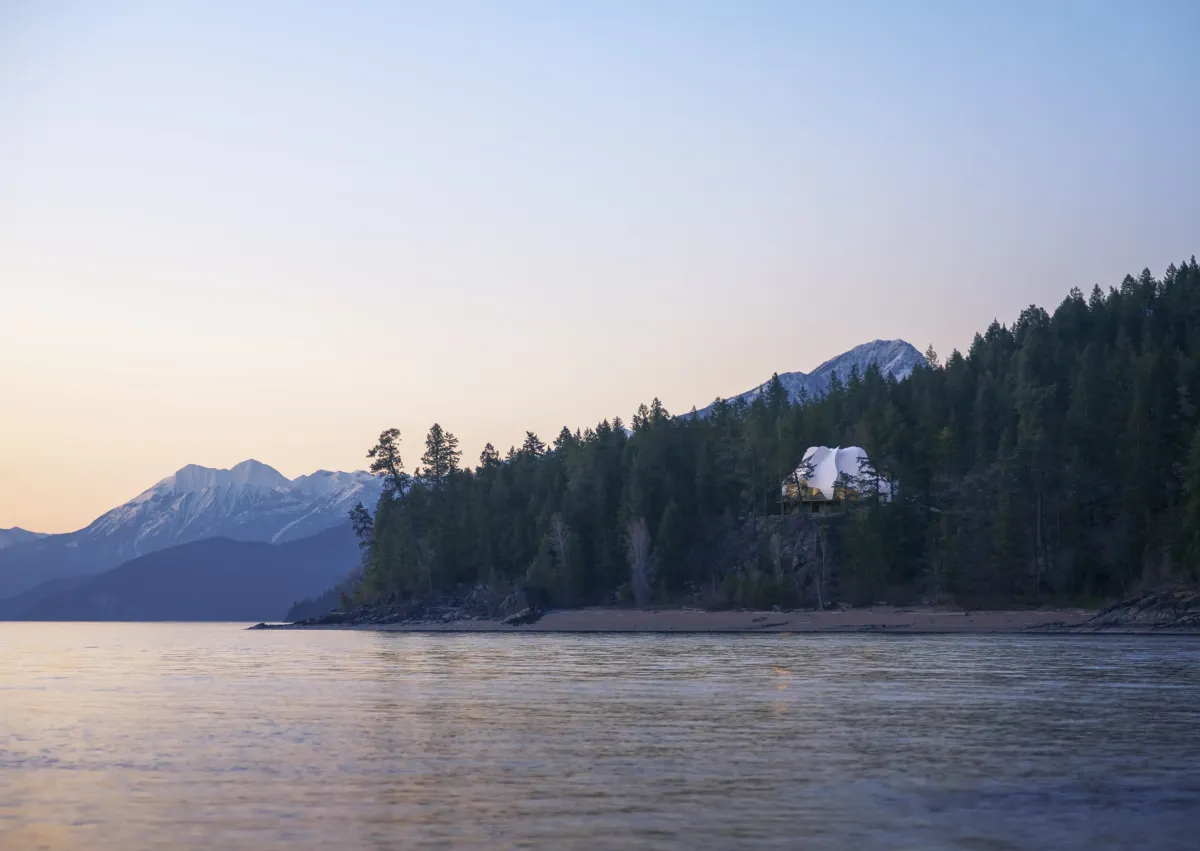 Ashram temple of light yoga studio british columbia curtain wall aluminum windows raico thermai 6
